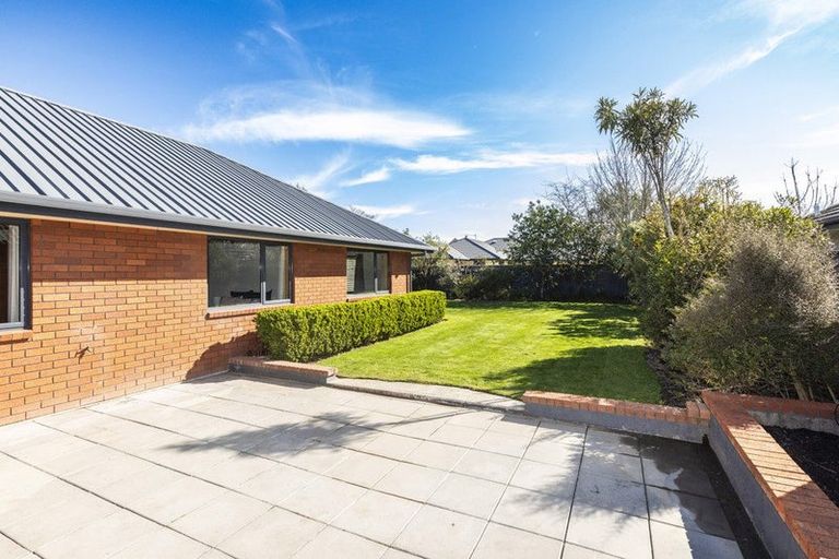 Photo of property in 5 Anglem Way, Northwood, Christchurch, 8051