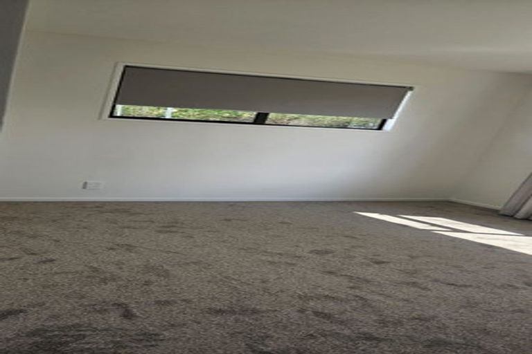 Photo of property in 12 Cross Street, Coalgate, 7673