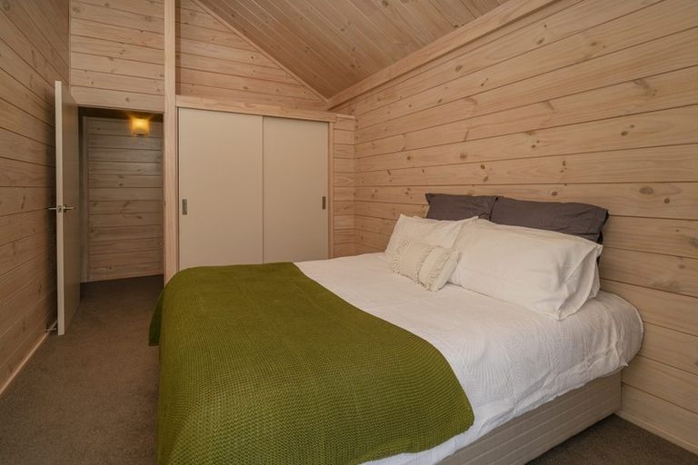 Photo of property in 102 Bond Road, Whangamata, 3620