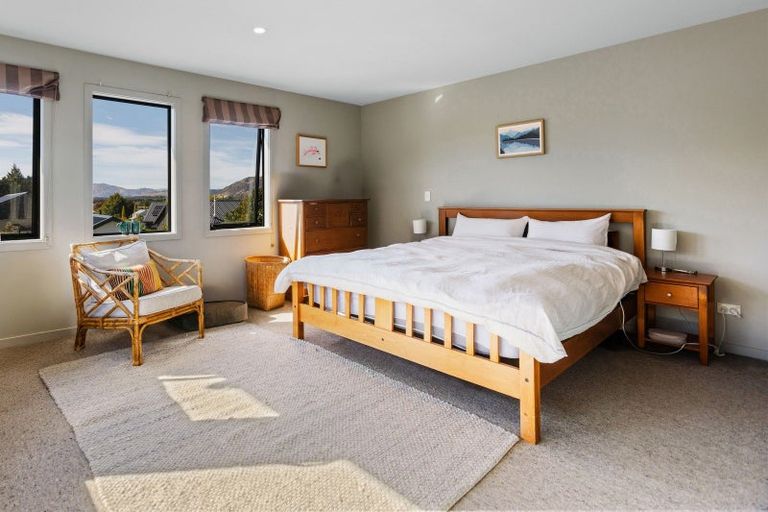Photo of property in 185 Stone Street, Wanaka, 9305