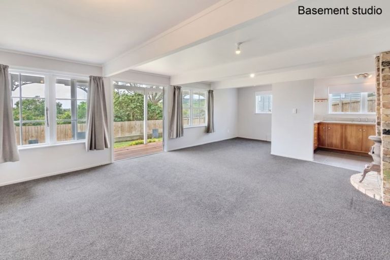 Photo of property in 4 Nelson Street, Helensville, 0800