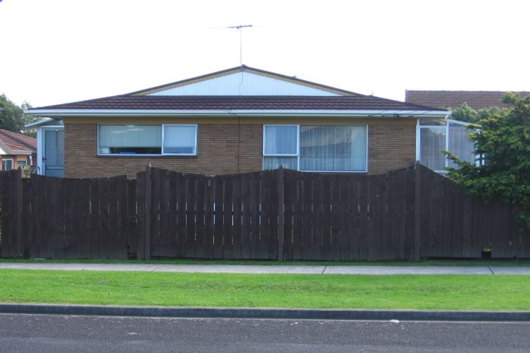 Photo of property in 2/18 King Street, Papatoetoe, Auckland, 2104