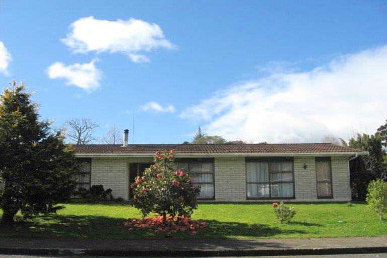 Photo of property in 17 Carr Street, Te Kamo, Whangarei, 0112