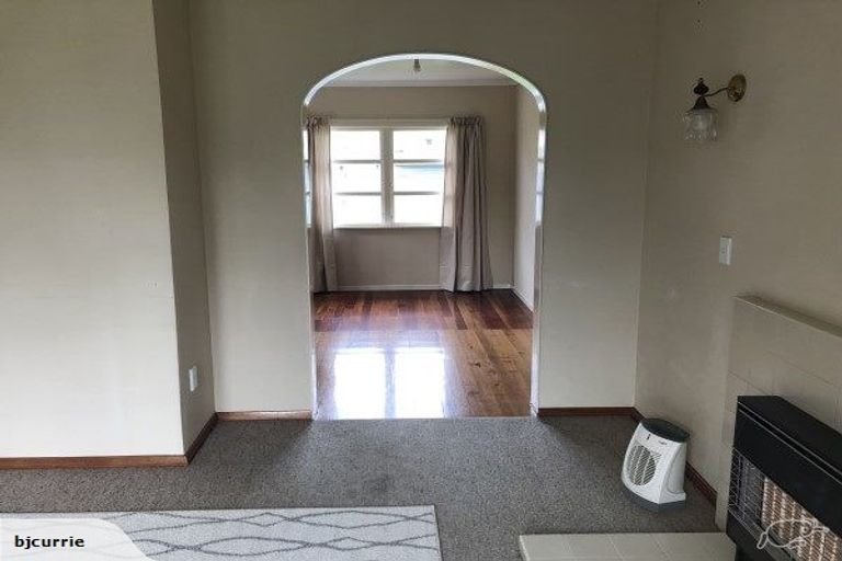 Photo of property in 30 Nottingham Avenue, Awapuni, Palmerston North, 4412