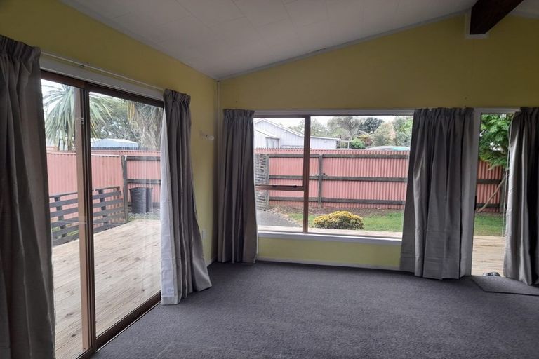 Photo of property in 21 Kaiwaka Road, Waiuku, 2123