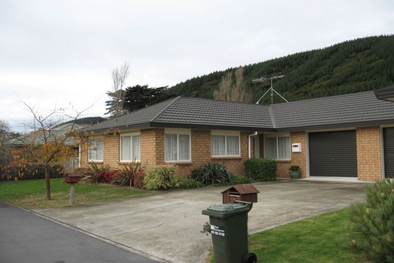 Photo of property in 10 Villa Grove, Paraparaumu, 5032