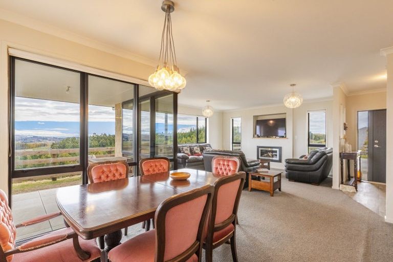 Photo of property in 74 Mangatarata Road, Waipukurau, 4285