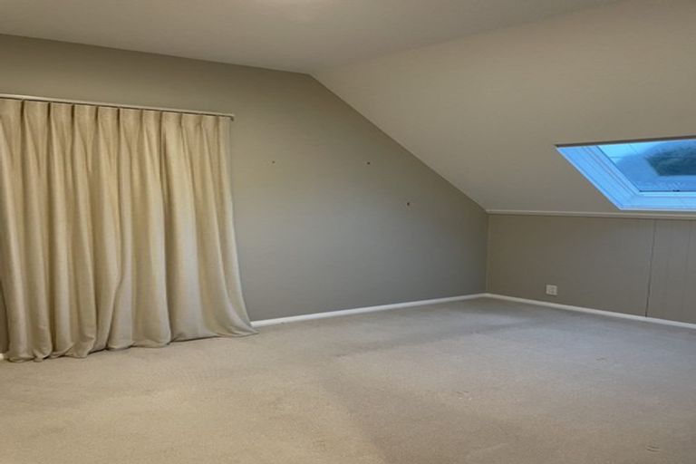 Photo of property in 30a Cleveland Street, Brooklyn, Wellington, 6021