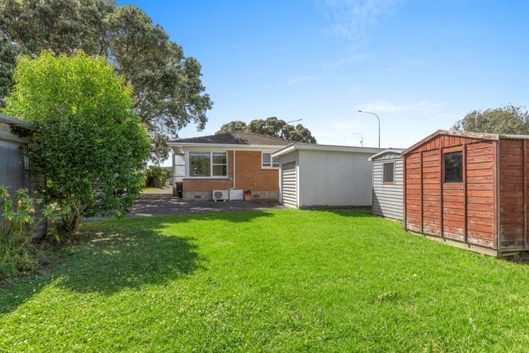 Photo of property in 4/760 Beach Road, Browns Bay, Auckland, 0630