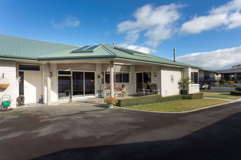 Photo of property in 118 Guy Street, Dannevirke, 4930