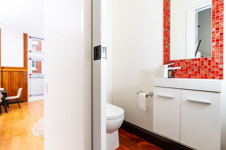 Photo of property in 2/235 Adelaide Road, Newtown, Wellington, 6021