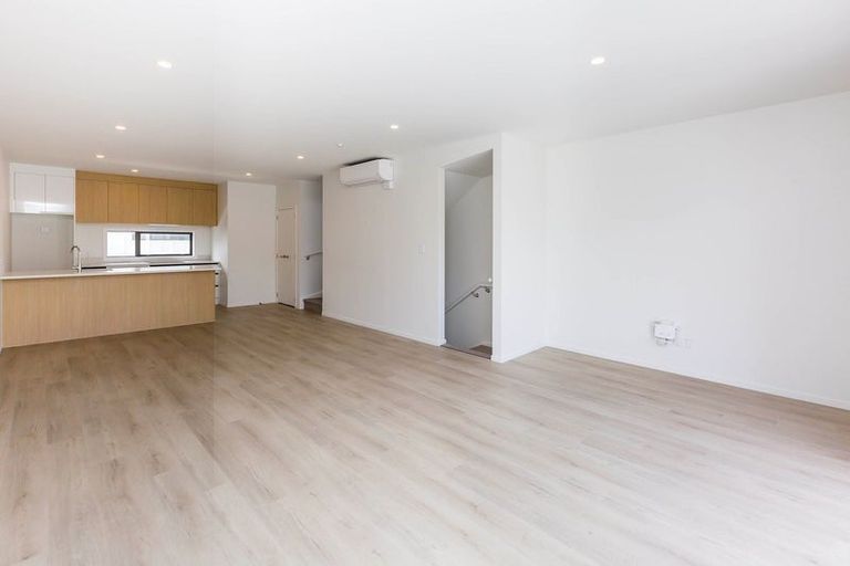 Photo of property in 12/1 Myrtle Street, Hutt Central, Lower Hutt, 5010