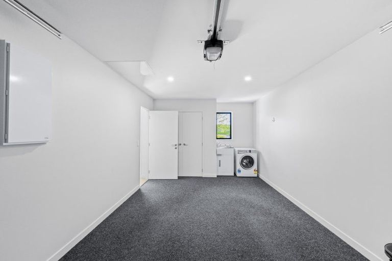 Photo of property in 9 Mcgibbon Lane, Jacks Point, 9371