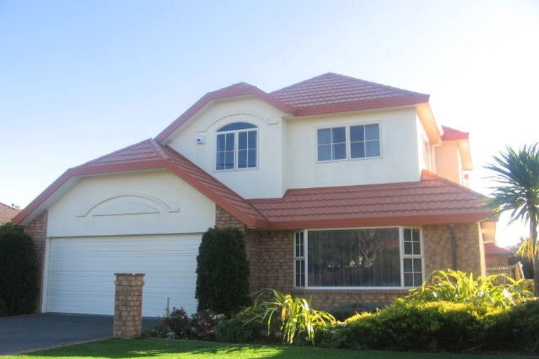 Photo of property in 5 Kauri Street, Woburn, Lower Hutt, 5011