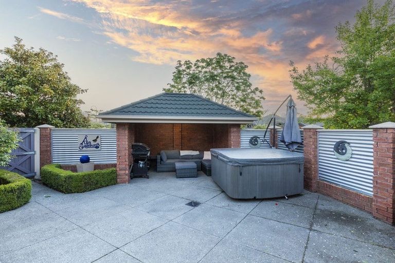 Photo of property in 2 Calypso Place, Spencerville, Christchurch, 8083