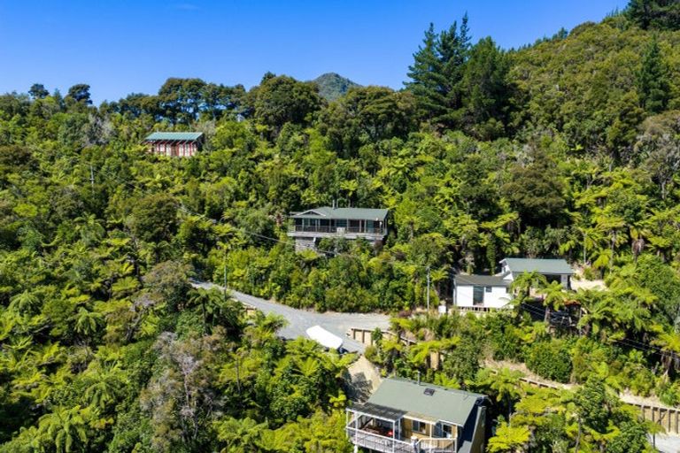 Photo of property in 1775 Kenepuru Road, Te Mahia, Picton, 7282