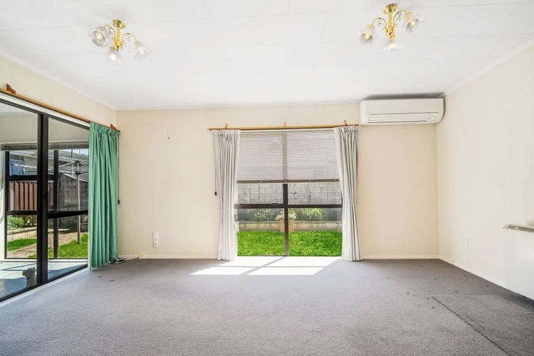 Photo of property in 15d Holyrood Terrace, Waipukurau, 4200