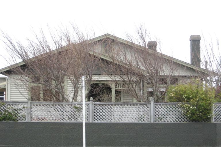 Photo of property in 15 Tukapa Street, Westown, New Plymouth, 4310