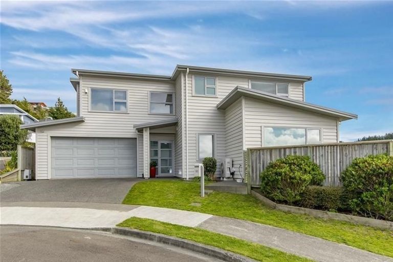 Photo of property in 48 Winsley Terrace, Churton Park, Wellington, 6037