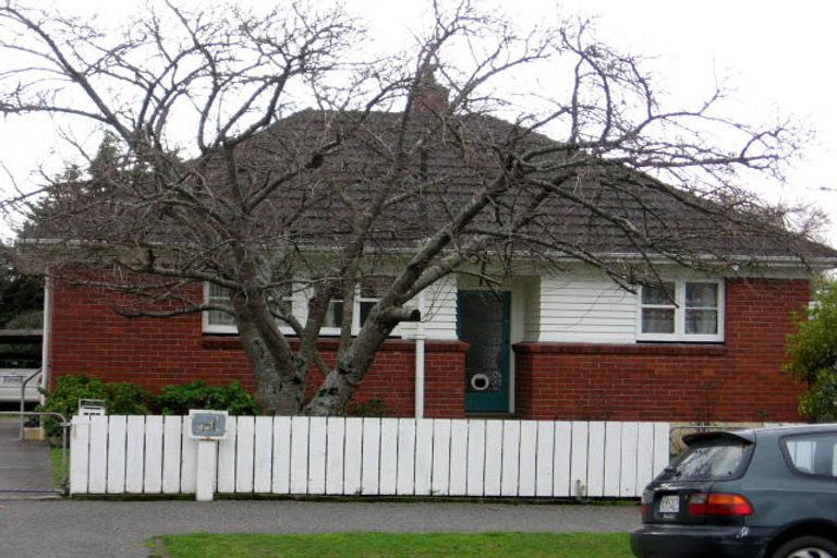 Photo of property in 128 Essex Street, Masterton, 5810