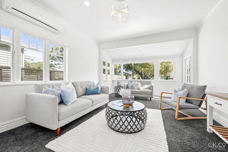 Photo of property in 62 Bell Road, Waiwhetu, Lower Hutt, 5010