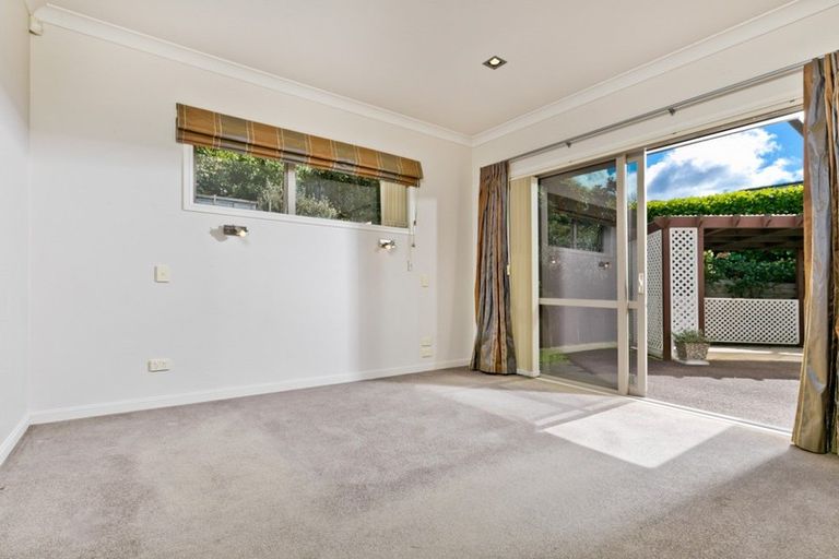 Photo of property in 58 Grand Drive, Orewa, 0931