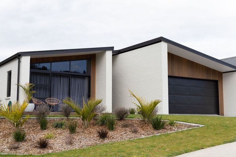 Photo of property in 12 Arohena Court, Ohauiti, Tauranga, 3112