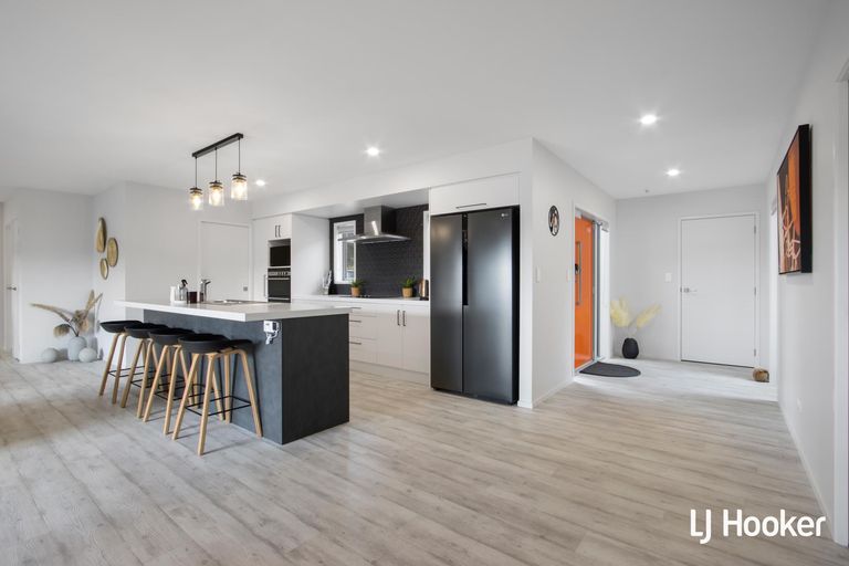 Photo of property in 12 Anatere Rise, Athenree, Katikati, 3177