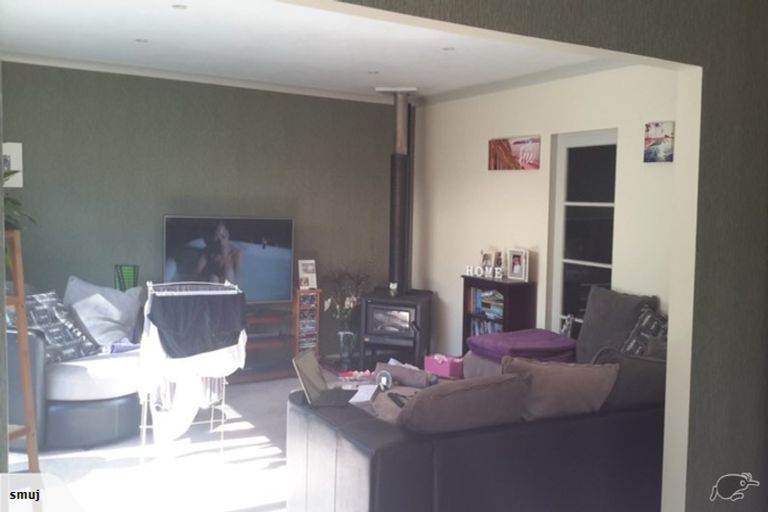 Photo of property in 16 Collins Drive, Waikuku Beach, 7402
