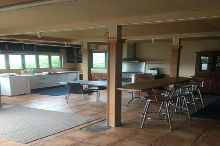 Photo of property in 45 Bayview Road, Charteris Bay, Lyttelton, 8971
