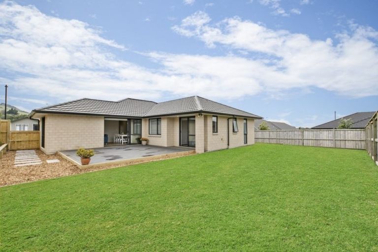 Photo of property in 86 Westmuir Crescent, Pokeno, 2402