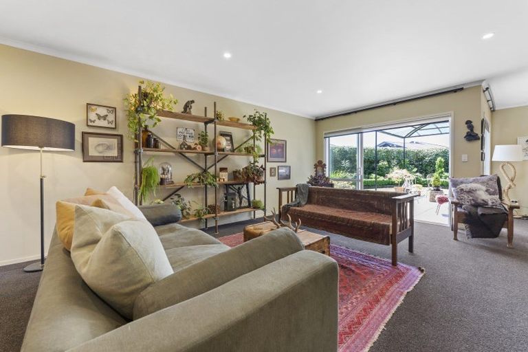 Photo of property in 14 Cherry Place, Feilding, 4702