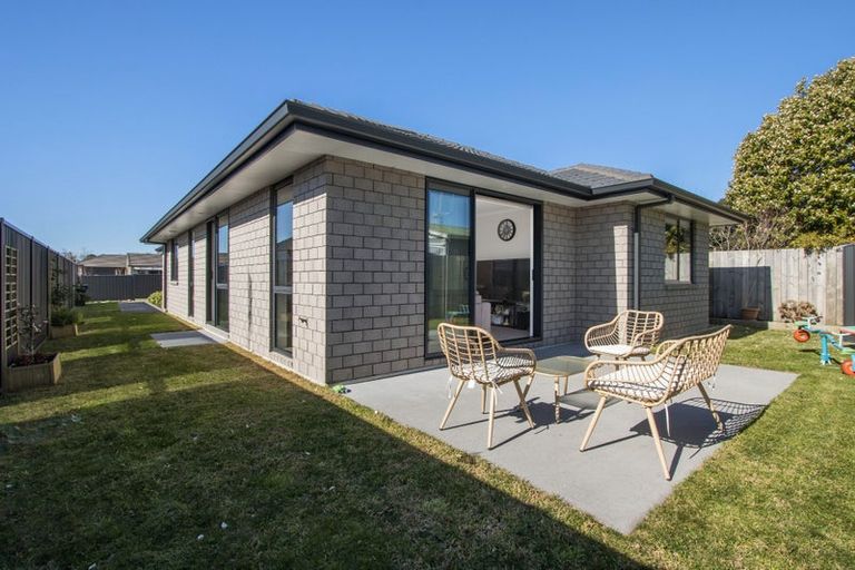 Photo of property in 10 Opou Place, Katikati, 3129