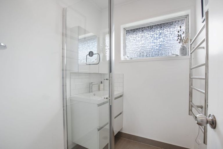 Photo of property in 1/61 Mcclintock Road, Massey, Auckland, 0614