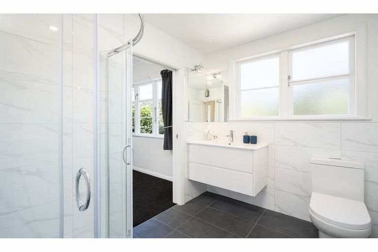 Photo of property in 22 Wilsons Road, Saint Martins, Christchurch, 8022