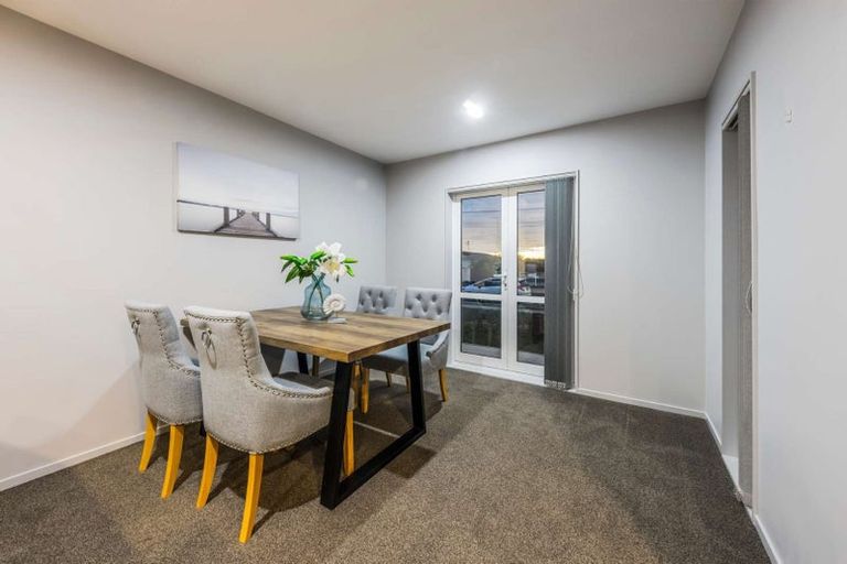 Photo of property in 15 Tribute Loop, Takanini, 2112