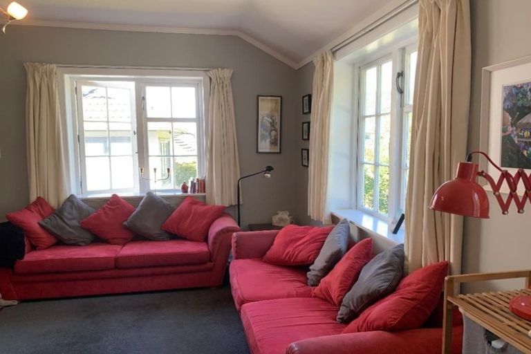 Photo of property in 42 Sunshine Avenue, Karori, Wellington, 6012