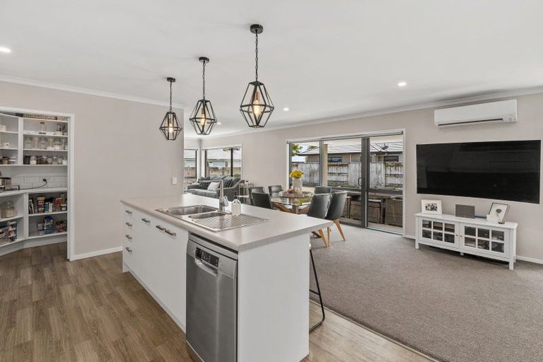 Photo of property in 34 Weld Street, Levin, 5510