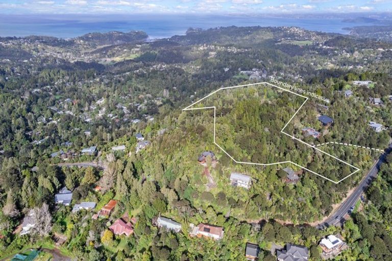 Photo of property in 176-178 Scenic Drive, Titirangi, Auckland, 0604