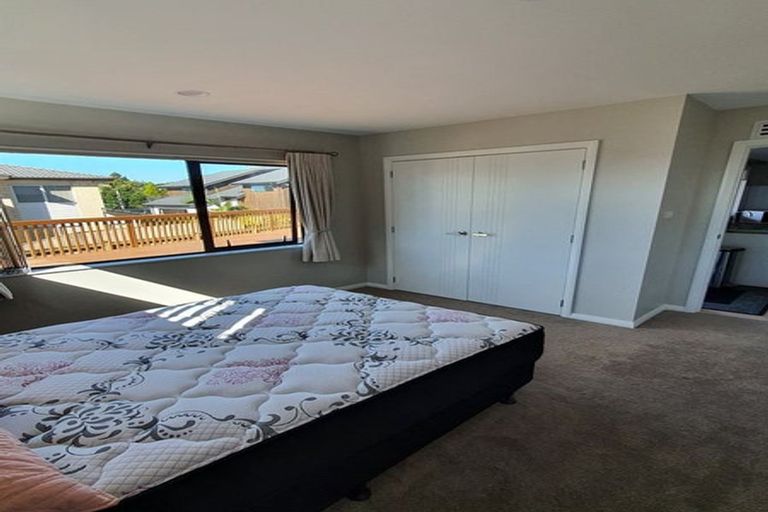 Photo of property in 218e Metcalfe Road, Ranui, Auckland, 0612