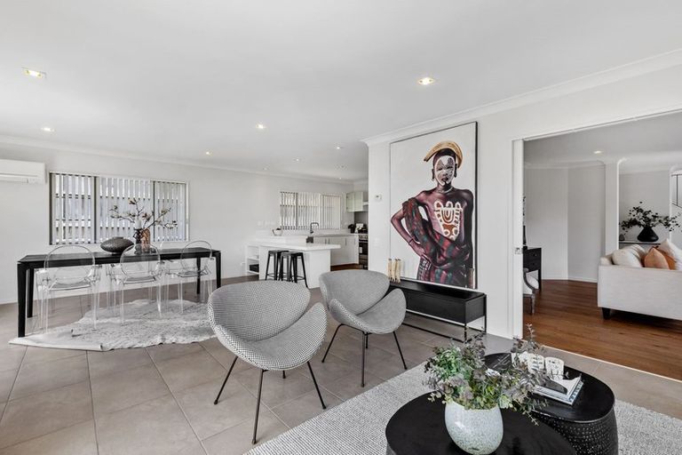 Photo of property in 38 Oakway Drive, Schnapper Rock, Auckland, 0632