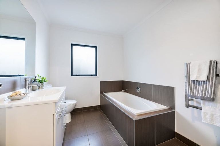 Photo of property in 4 Jessie Rise, Riverhead, 0820