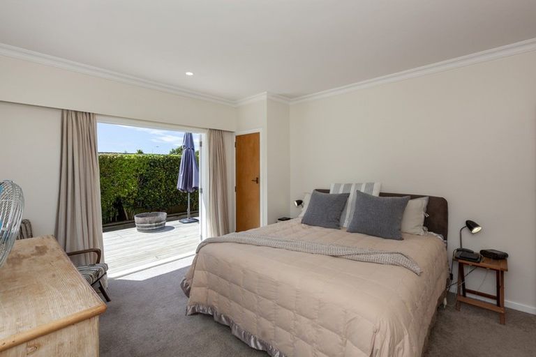 Photo of property in 14 Leybourne Avenue, Waikanae, 5036