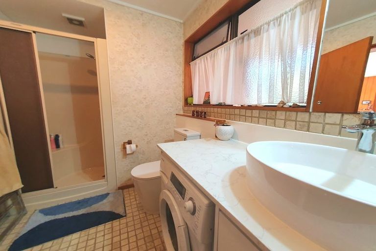 Photo of property in 1a Penning Road, Milford, Auckland, 0620