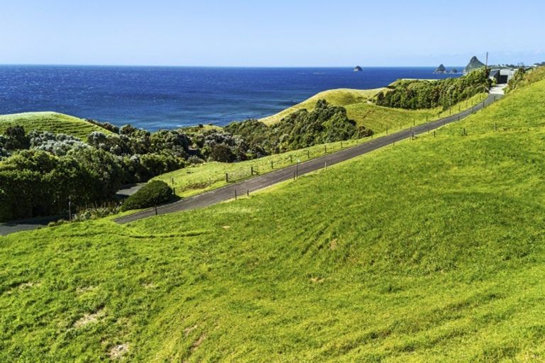 Photo of property in 19 Washer Road, Omata, New Plymouth, 4374