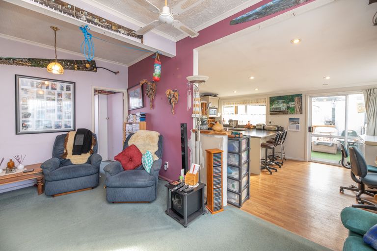 Photo of property in 16 Washbournes Road, Wigram, Christchurch, 8042