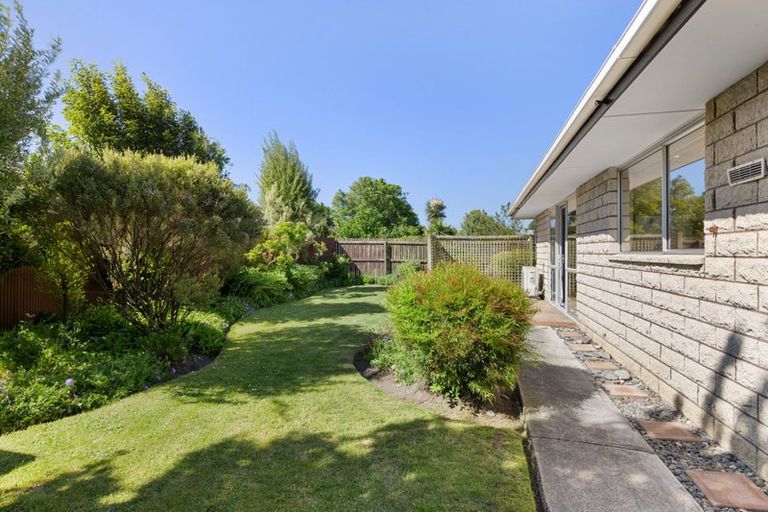 Photo of property in 2/99 Saint Martins Road, Saint Martins, Christchurch, 8022