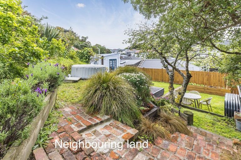Photo of property in 95 Te Wharepouri Street, Berhampore, Wellington, 6023