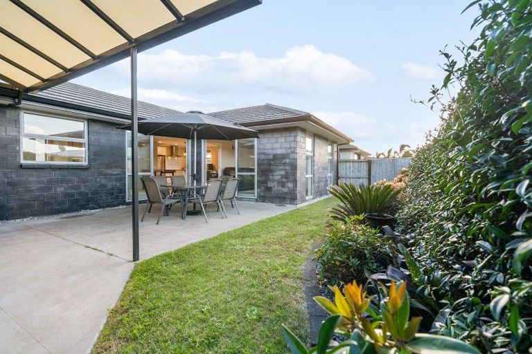 Photo of property in 17 Kanono Close, Papamoa Beach, Papamoa, 3118