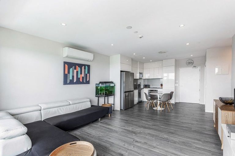 Photo of property in 203/2 Onekiritea Road, Hobsonville, Auckland, 0616